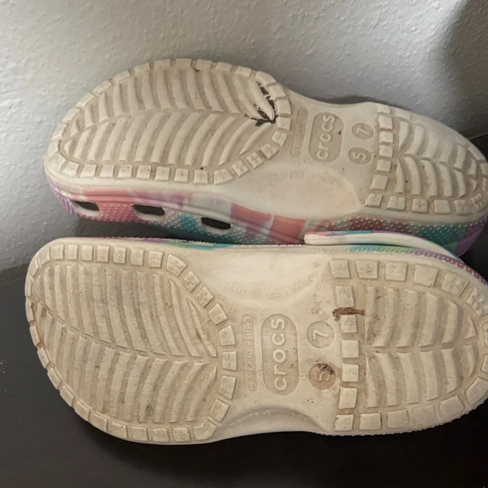 CROCS Women/Men Colorful Water Shoes